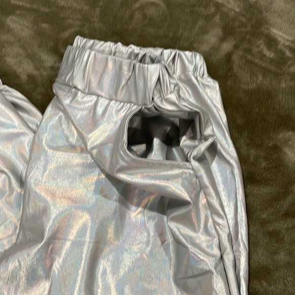 Shiny Metallic High Waist Stretchy Jogger Pants size S - Picture 3 of 4